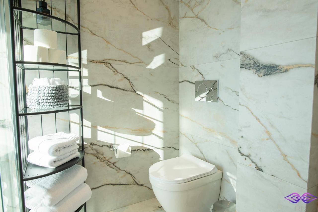 Luxury Penthouse With Acropolis View And Jacuzzi Daire Atina Dış mekan fotoğraf