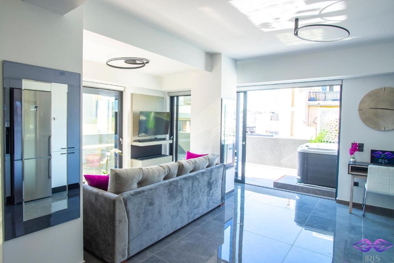 Luxury Penthouse With Acropolis View And Jacuzzi Daire Atina Dış mekan fotoğraf